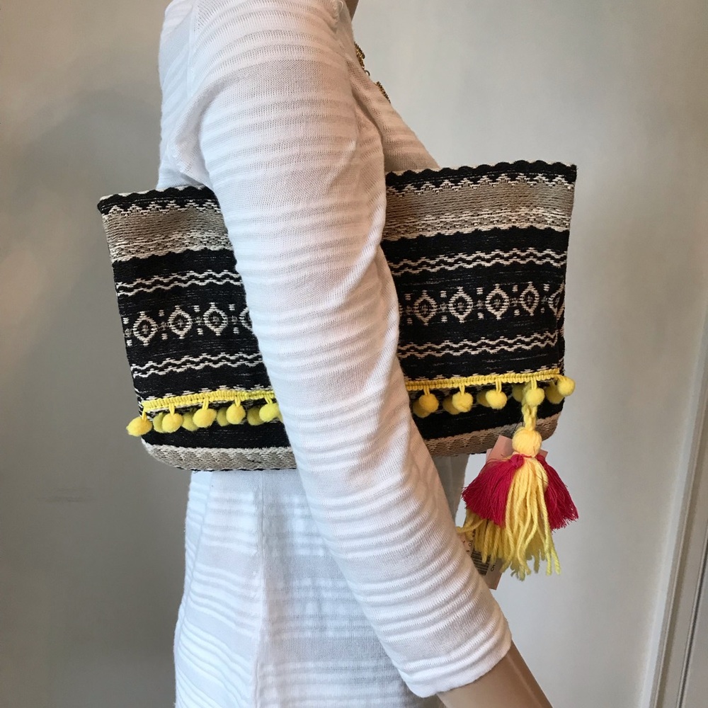 JustFab Black and Yellow Patterned Clutch
